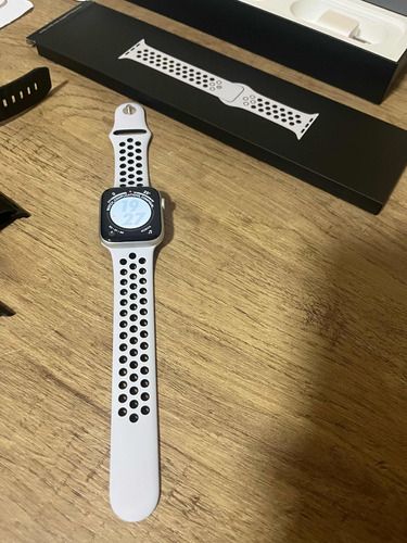 Apple Watch Nike 44mm Série 4