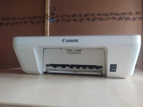 Impresora A Color Canon Pixma Mg2410 Blanca 110v/220v