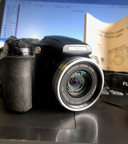 Cámara Digital Semi Profesional Fujifilm Modelo Finepix S700