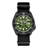 Reloj Seiko 5 Srpj37 K1 Automático Nato Color De La Malla Negro Color Del Bisel Negro Color Del Fondo Verde Militar Camuflado