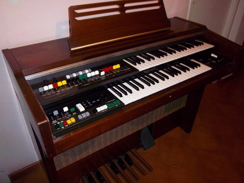 Organo Yamaha Bk 200