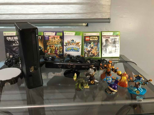 Xbox 360 + Juegos + Controles + Kinect