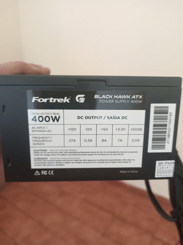 Fonte De Alimentação Para Pc Fortrek Black Hawk 400w 400w