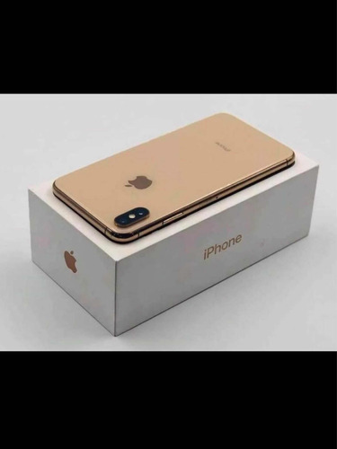 Celular iPhone XS Max Color Golden.