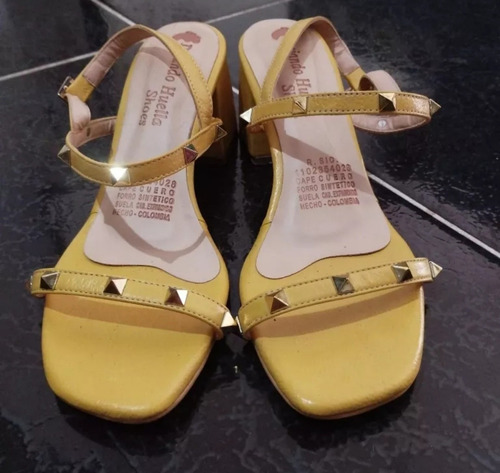 Zapato Para Dama Talla 36 Color Amarillo