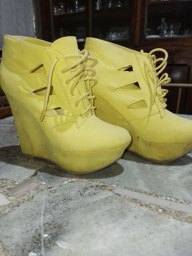 Botas Mujer Talle37 Color Amarillo