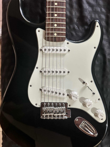 Guitarra Electrica Fender Stratocaster Mexico