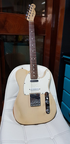 Guitarra Fender Telecaster American Hiway One - Nashville