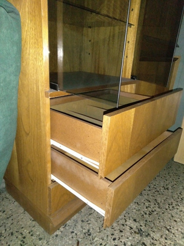 Mueble De Madera  3 Modulos (vitrina Y 2 Bajos)