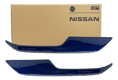 Embellecedor Vista Frontal Azul Original Nissan Versa 2023