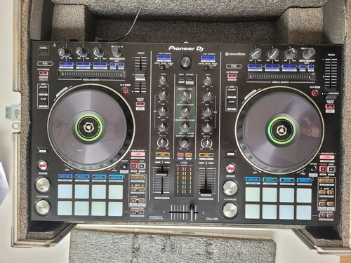 Controladora Pioneer Ddj-rr Em Ótimo Estado + Case Alumínio.