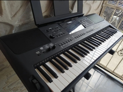 Organeta Yamaha Psr E 463