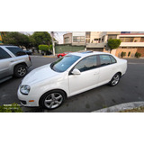 Vw Bora 2.5 Sport Dsg Piel Qc Bixenon R17 Usado