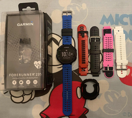 Reloj Garmin Forerunner 235