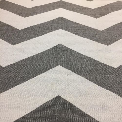 Tapete Decorativo Zigzag Negro Blanco 1.40x2.0 100% Algodon