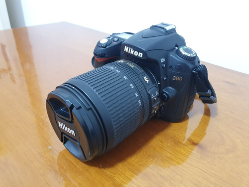  Nikon D90 Dslr + Lente 18-105mm + Sd 16gb (só 1700 Cliques)