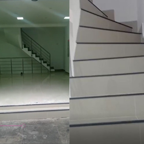 Venta De Local Remodelado En Centro De Lima - En Centro Comercial - Imagen 2