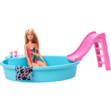 Barbie Muñeca Y Juego De Piscina Con Tobogán Rosado, Accesor