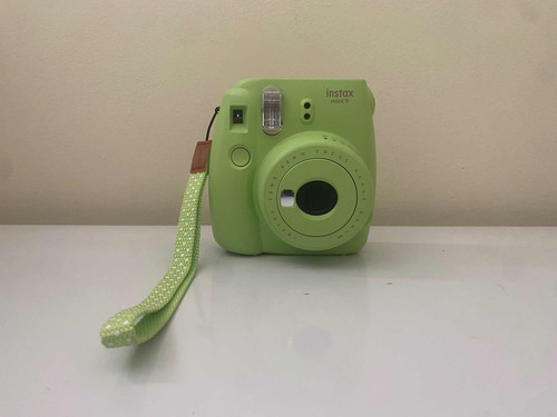 Cámara Instax Mini 9