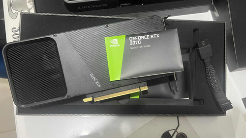 Tarjeta Grafica Nvidia Rtx 3070 Geforce (semi Nueva)