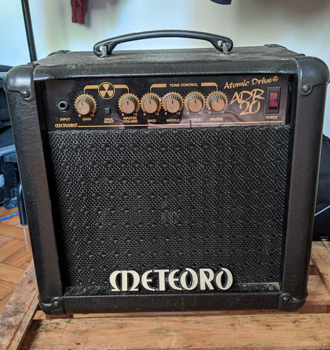 Amplificador Meteoro Atomic Drive Adr 20 Guitarra