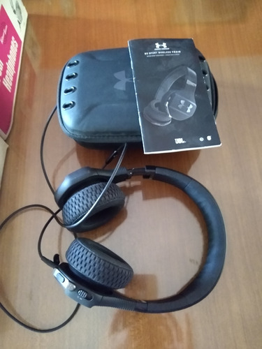 Auriculares En Su Estuche Original Con Manual