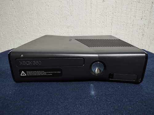 Xbox 360 Slim Para Piezas O Reparar