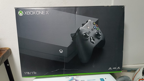 Xbox One X 