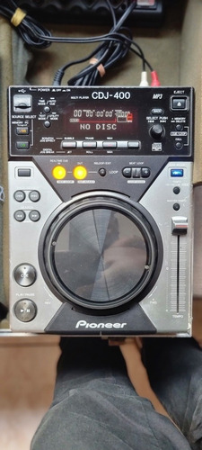 Kit Dj Com Par Cdj 400 + Mixer Behringer + Case