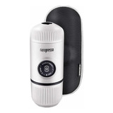 Cafetera Portátil Wacaco Nanopresso Manual Chill White Expreso