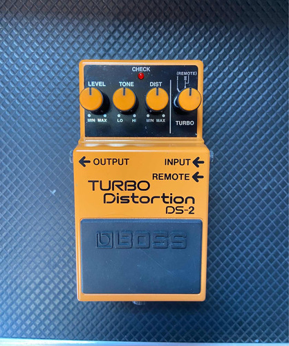Pedal Boss Turbo Distortion (ds-2)