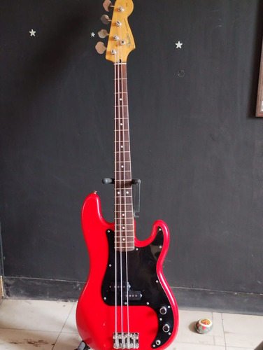 Bajo Precision Bass Fender Silver Series Japón 1992