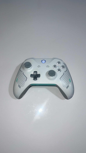 Controle Xbox One S Sem Fio Sport White Microsoft Sem Caixa