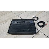 Atari 2600 Só O Aparelho Sem Nada. Funcionando 100% Com Fonte Interna. Controles E Jogos Não Acompanham.