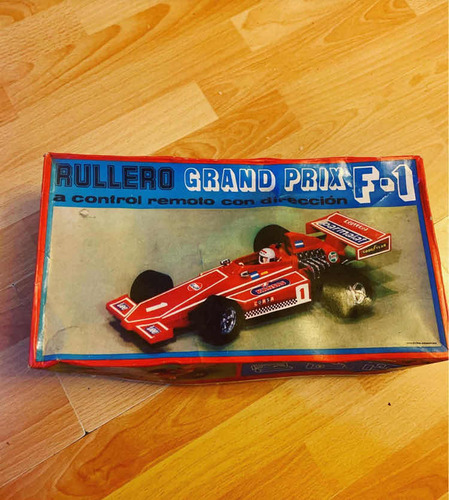 Auto Ferrari F1 M Alboreto Plastico Rullero Ctrol Remoto 80s