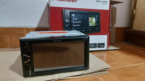 Stereo Pionner Doble Din Dmh-g22bt