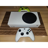 Xbox Series S - 512 Gb 2 Controles Originales + Game Pass