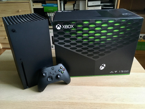 Xbox Series X 1tb Console Para Jogos 2 Controles+capa Como Novo