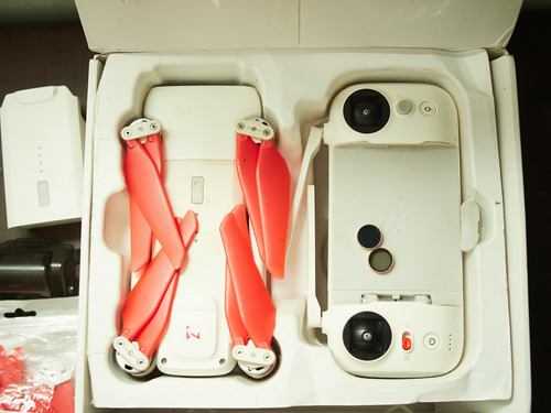 Drone Xiaomi Fimi X8 Se 2020 Branco + 2 Baterias + Hélices