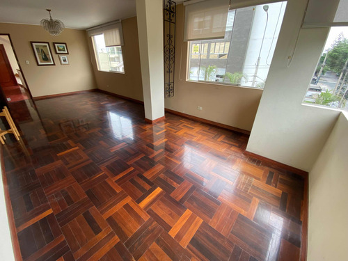 Vendo Departamento De 91m2 En Surco Urb Vista Alegre - Imagen 2