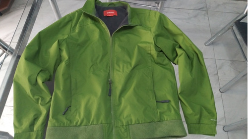 Campera Impermeable Nexxt Kids Talle 10