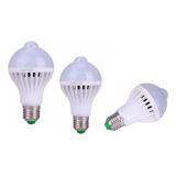 Tres Ampolletas Led 5w Sensor De Luz Y Movimiento Ampolleta