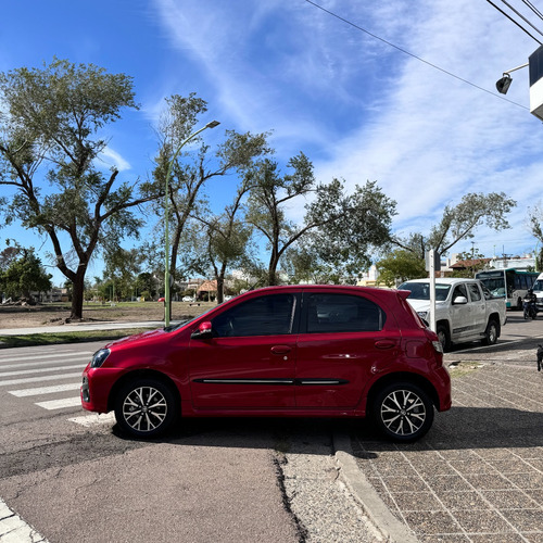 Toyota Etios Xls Pack At. 