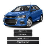 Sticker Cubre Estribos Fibra Carbon Para Chevrolet Sonic