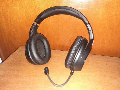 Auriculares Gamer Inalámbricos Hyperx Cloud Flight Hx-hscf.