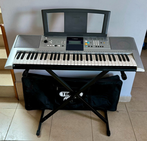 Teclado Musical Yamaha Portable Ypt-320 E323