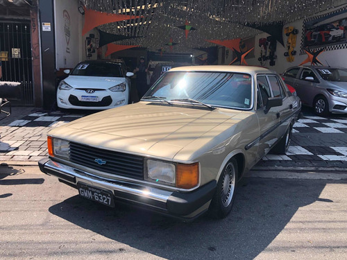 CHEVROLET OPALA COMODORO 250S