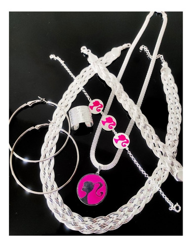 Kit Colar Pulseira 5 Fios Barbie Rosa Anel Brinco Argola