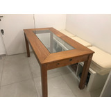 Mesa De Madera Con Tapa De Vidrio Excelente Usada