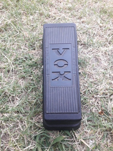 Wah Wah Vox V845